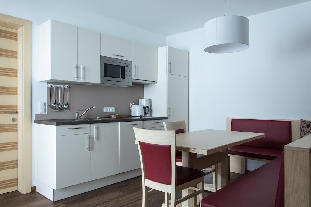 Appartements Plaija Санкт Антон ам Арлберг Стая снимка
