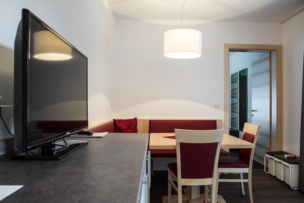 Appartements Plaija Санкт Антон ам Арлберг Стая снимка