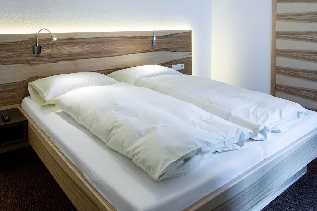 Appartements Plaija Санкт Антон ам Арлберг Стая снимка